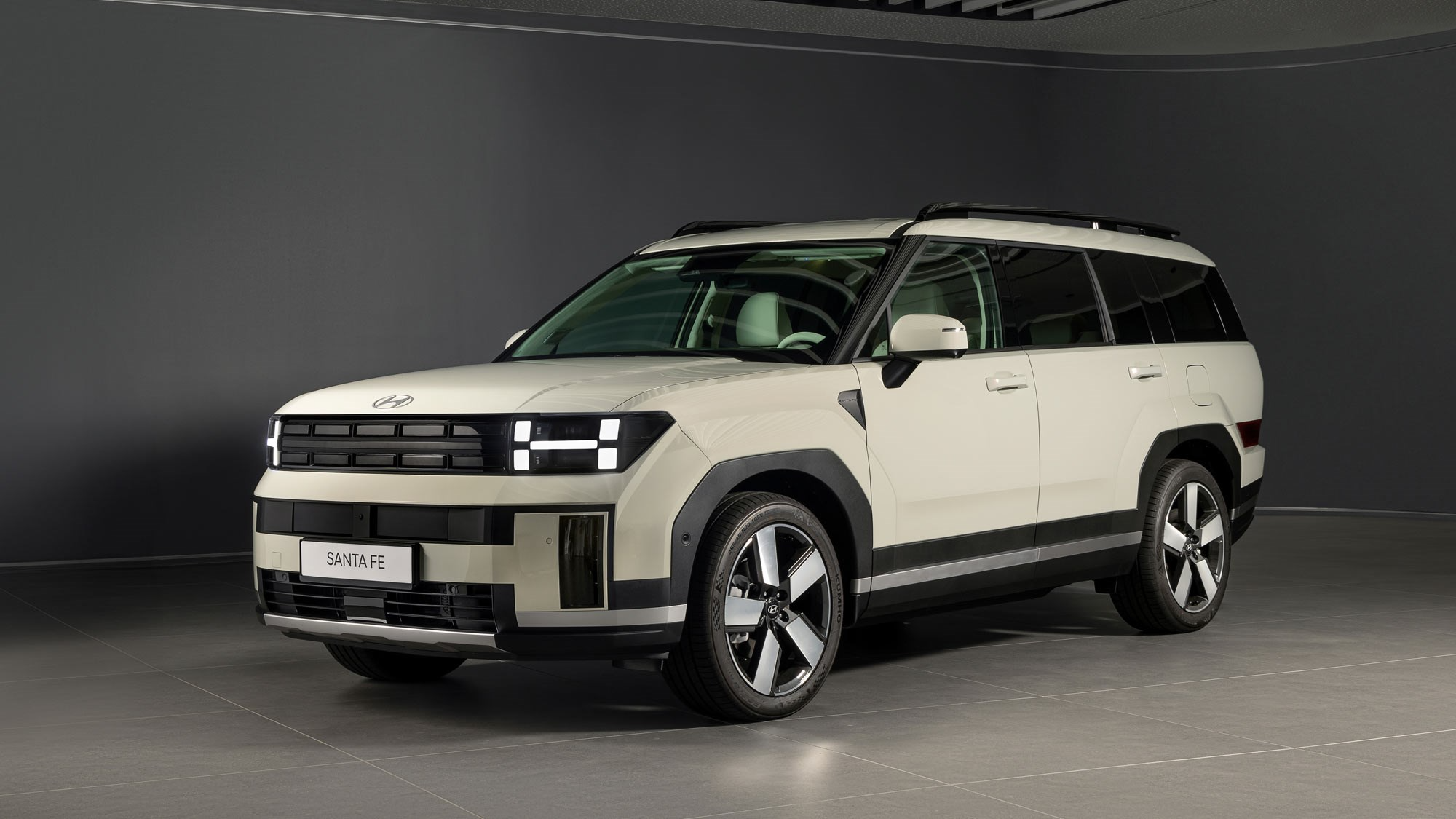 Hyundai Santa Fe 2024 Amerika bozori uchun taqdim etildi