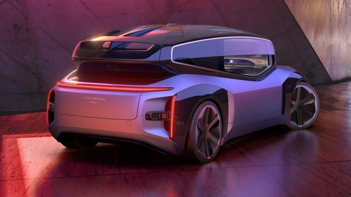 Volkswagen sayohat qilish uchun futuristik uchuvchisiz elektromobil kontseptsiyasini namoyish etdi