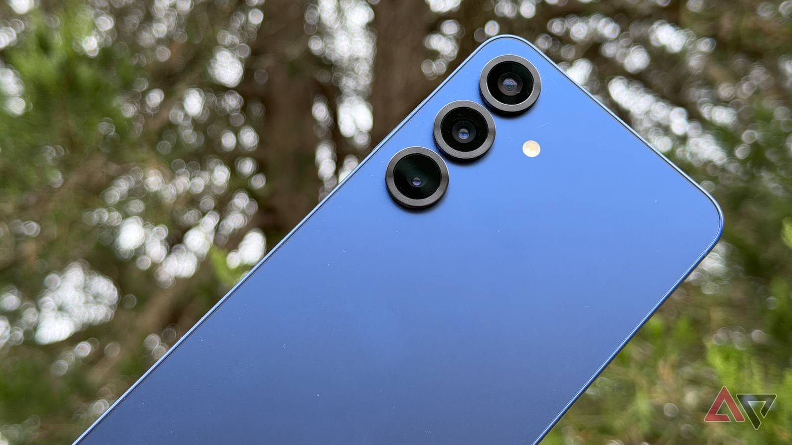 Rasmiy: Samsung ilg‘or sun’iy intellekt va yaxshilangan kameraga ega "inqilobiy" Galaxy S26’ni tayyorlamoqda